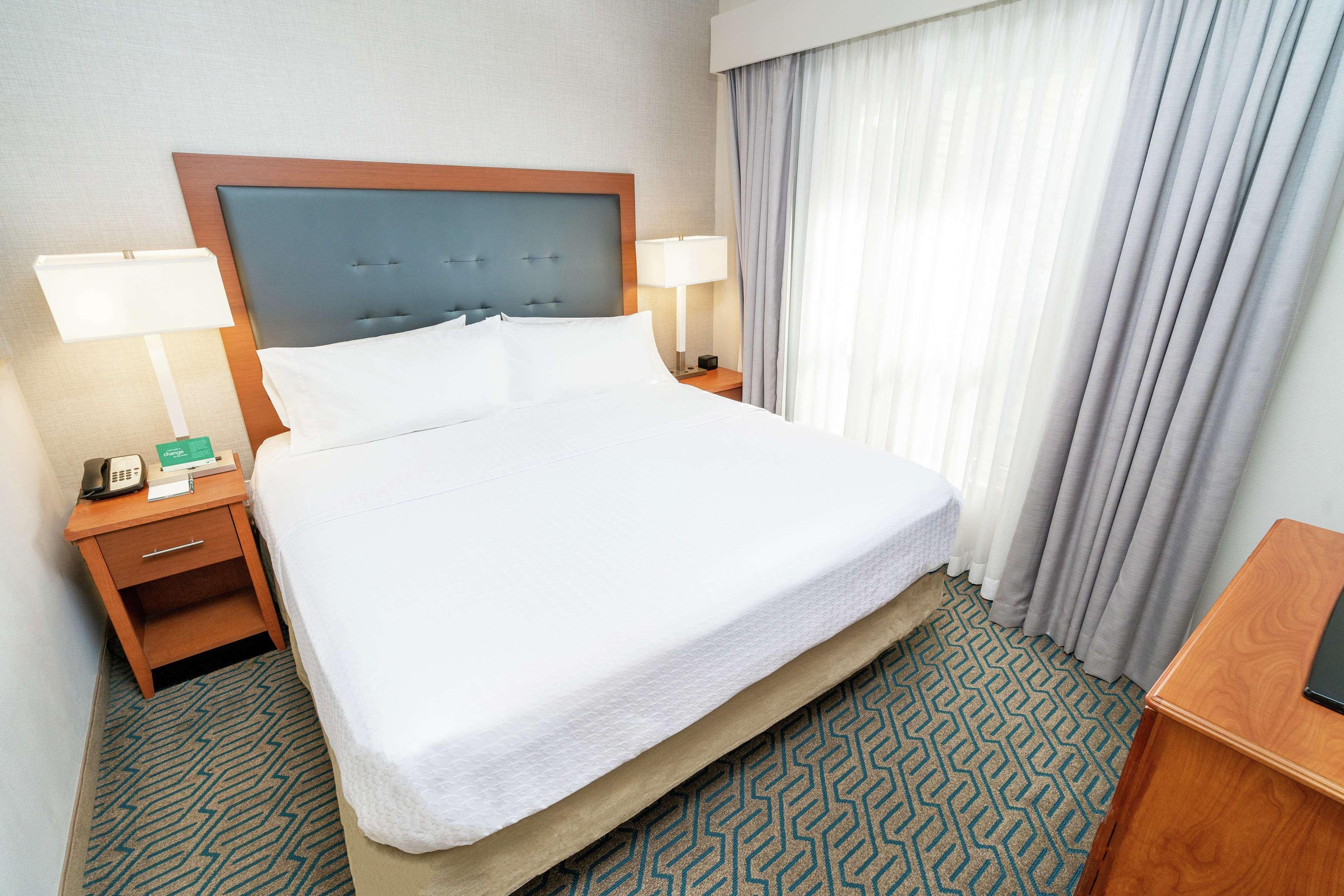 Homewood By Hilton Ontario 3*