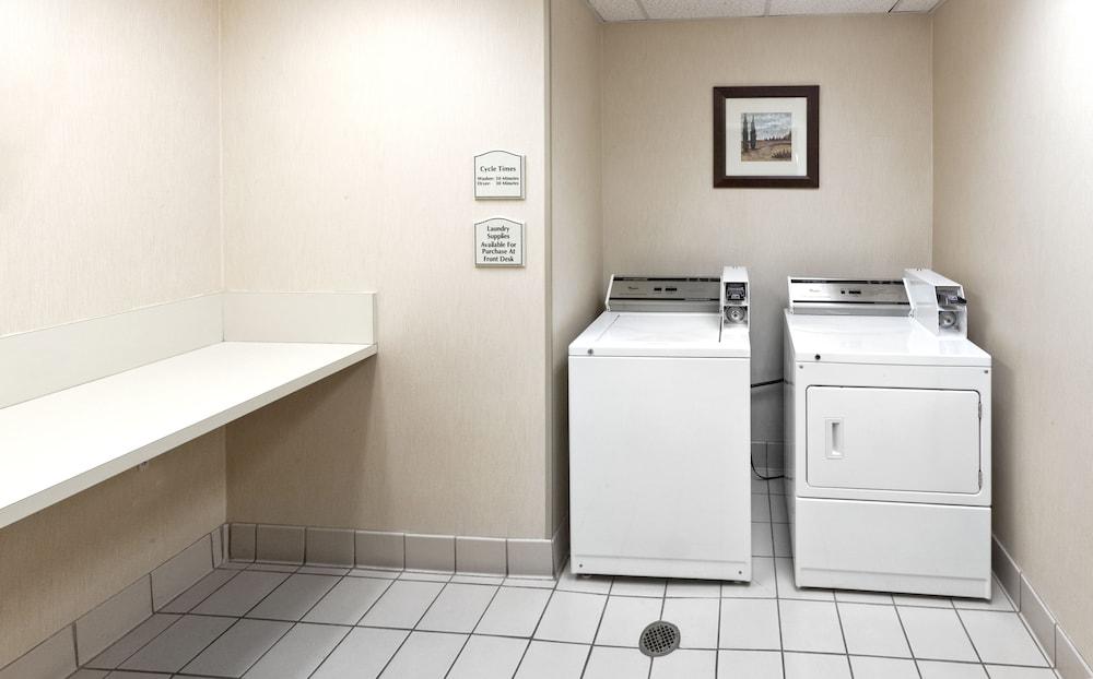 Homewood By Hilton Ontario 3*