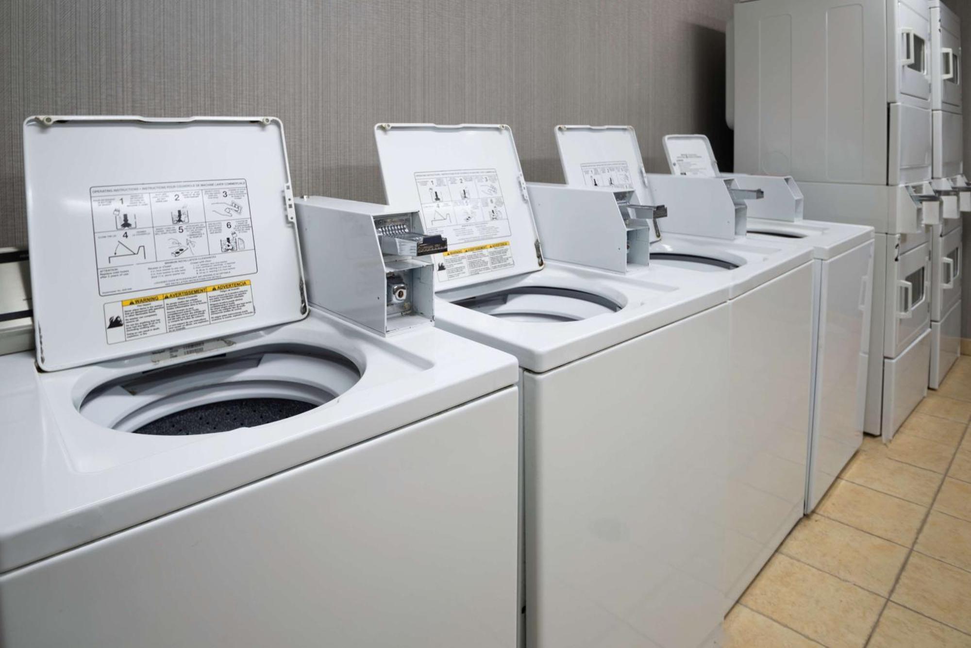 Homewood By Hilton Ontario Hotel 3*