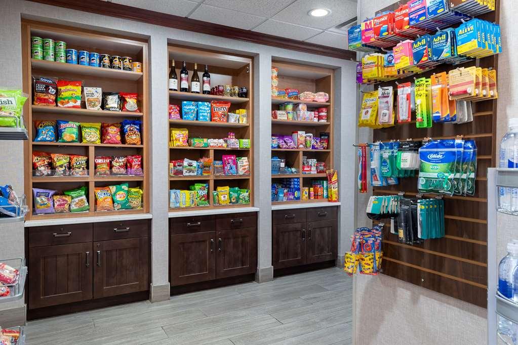 Homewood By Hilton Ontario Hotel 3*