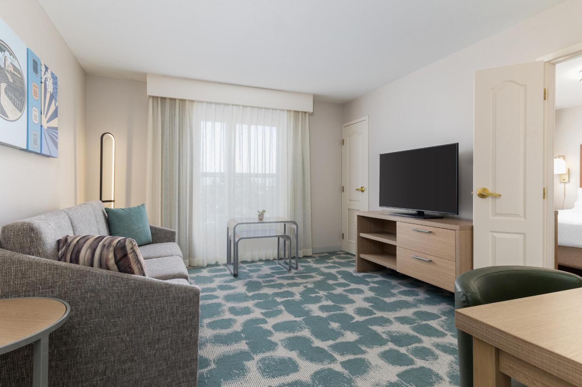 Homewood By Hilton Ontario Hotel 3*